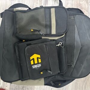 Black and Gray etnies backpack